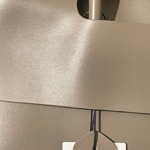 Viewinbox Soft Leather Minimal Bag - Picture 5 of 14